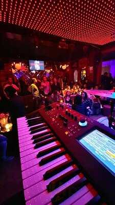 Bocca Piano Y Cantabar