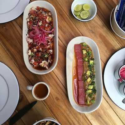 Tiradito Fish Tacos & Raw Bar