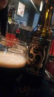 Sushi Roll Plaza Inn