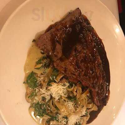 Romanos Macaroni Grill