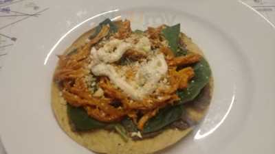 Biblioteca Del Piloto Café