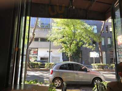 Debbie & Peponne Pedregal