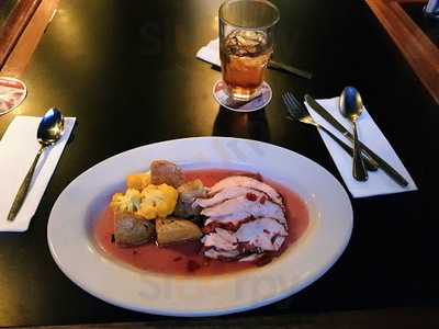 La Distinguida De Las Lomas