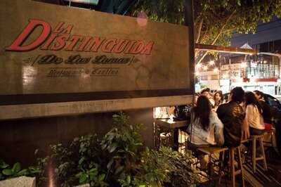 La Distinguida De Las Lomas