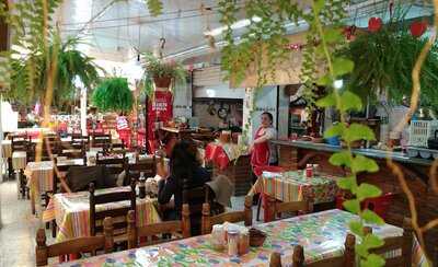 Fonda Restaurant Columbita