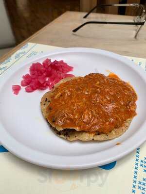 Cobá Fonda Yucateca, Nápoles