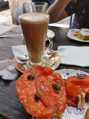 Budapest Cafe Cukrászda