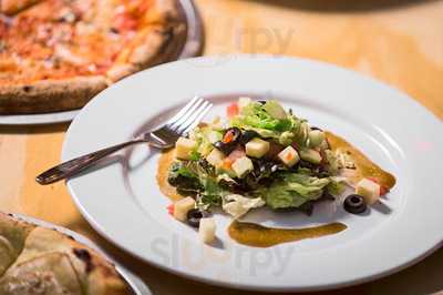 Fratello / Pizza A La Leña