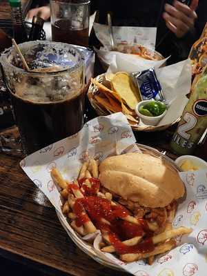 La Cervecería De Barrio