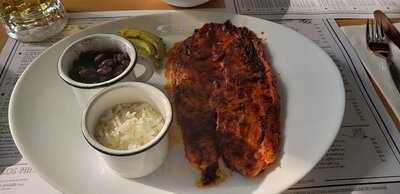 The Clam Marisqueria & Bar