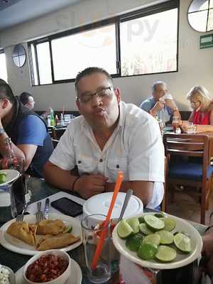 Salon Del Sancho S.a. De C.v.