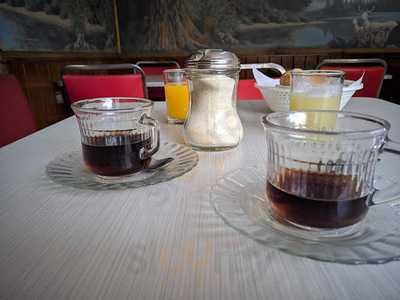 Café Y Resturante Trevi