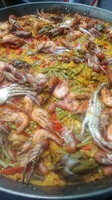 Paella A La Lena