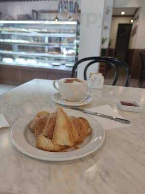 Pastelería/ Cafetería Muguet