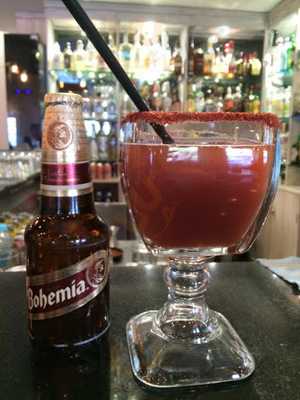 Hermoso Carino - Restaurante & Cantina