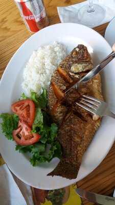 El Embarcadero - Mar Y Tierra