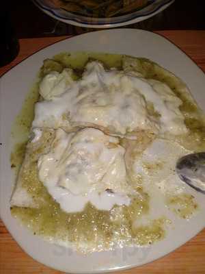 La Morenita Catina & Bar