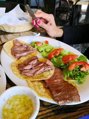 La Cerveceria De Barrio