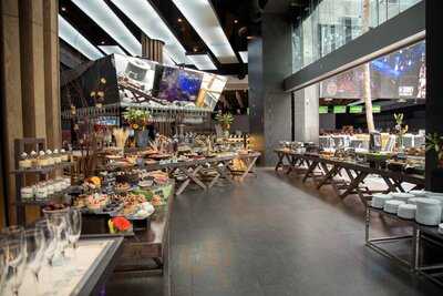 Cranker Sports Bar Santa Fe