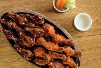 Cranker Sports Bar Santa Fe