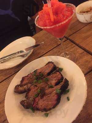 El Chuletas Southern Table & Bar