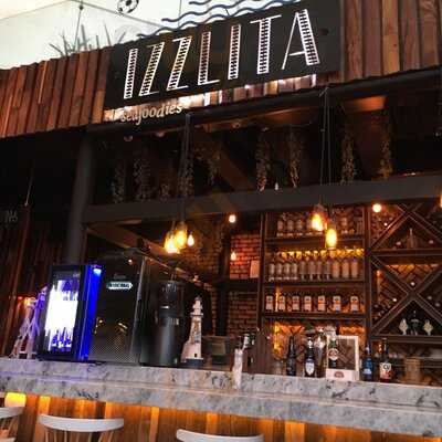 Izzlita By Barezzito