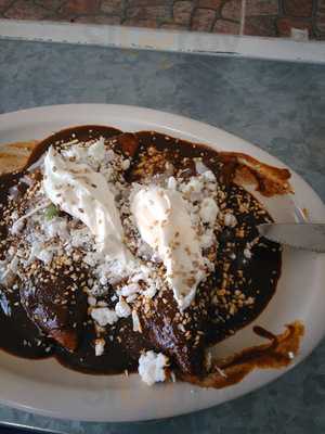 Caldos De Gallina La Guera