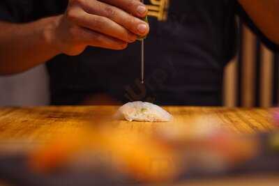 Sake Sushi Bar