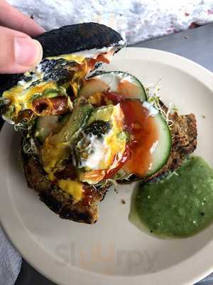 Veganísimo Loncheria Vegana