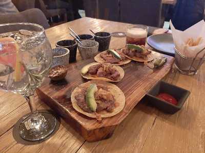 El Socio Tacos & Beer