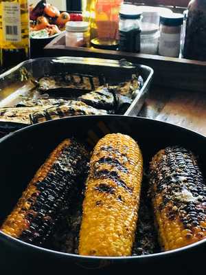 La Reina De La Brasa