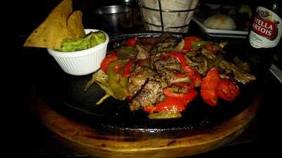 Sabores By Alex Capalvo