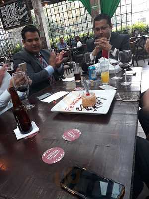 Sabores By Alex Capalvo