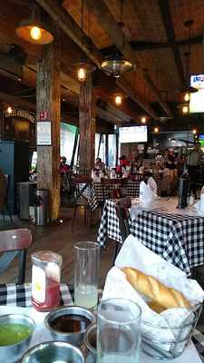 Sabores By Alex Capalvo