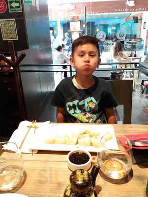 Subarashii Restaurante Japones