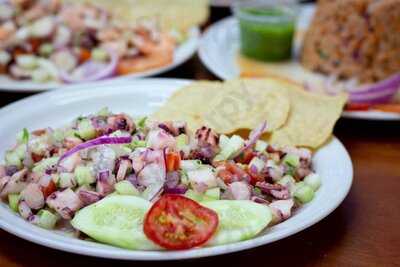 Pescadería Y Cevichería Novillero