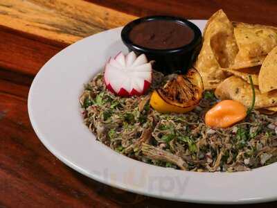 Huevos Motuleños Y Más Chichí Suárez