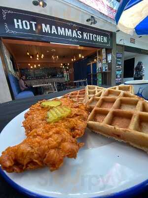 Hot Mamma's Kitchen & Hot Chicken