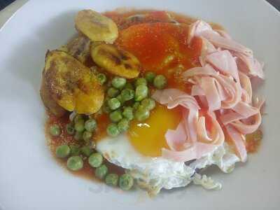 Tusta Cocina Selecta