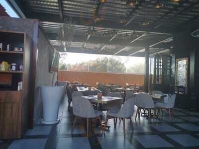 Burgués Urban Grill