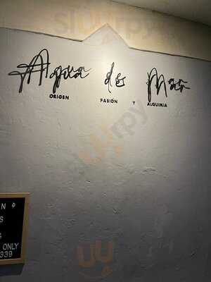 Agua De Mar Restaurante & Wine Bar