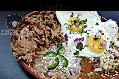 Oveja Negra Pizz & Birria