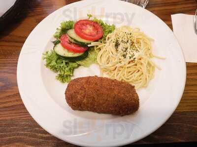 Kolobok Napoles Restaurante Ruso