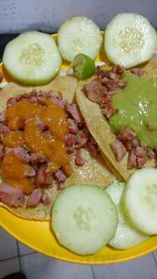 Carnitas El Karrubis