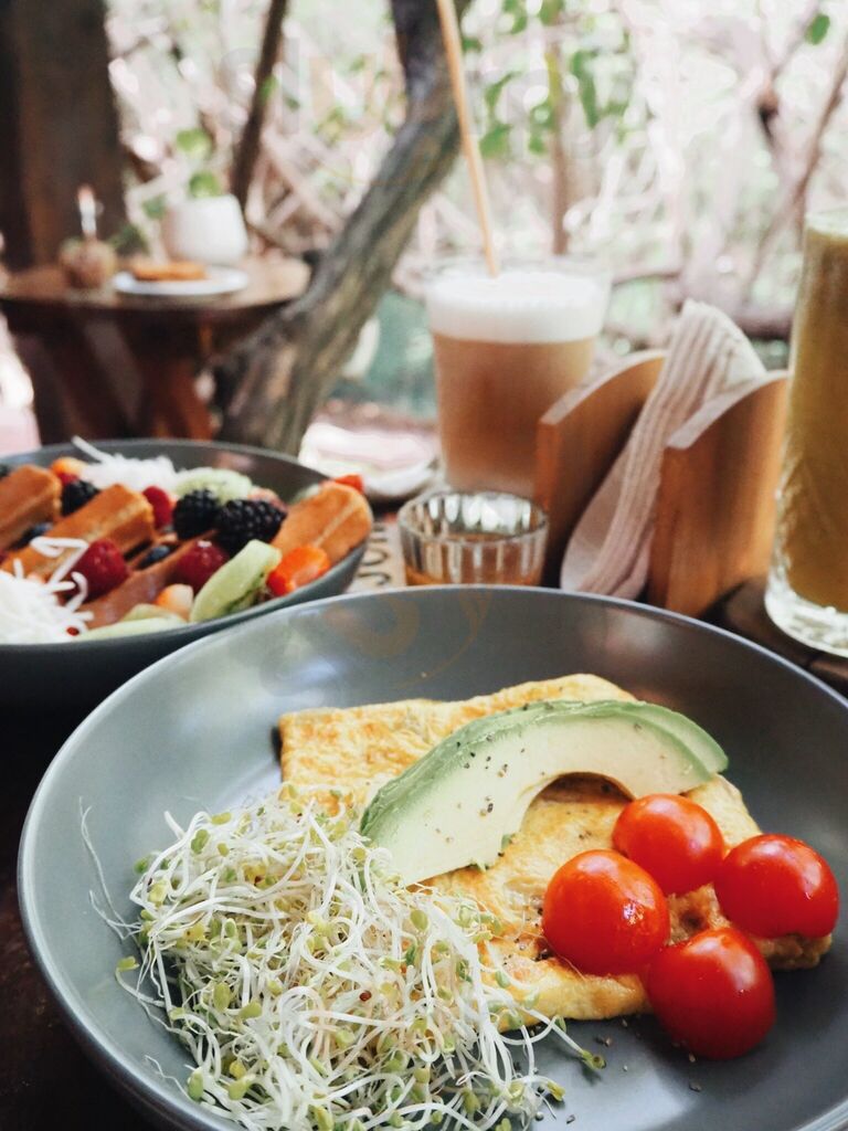 Holy Deer Cafe