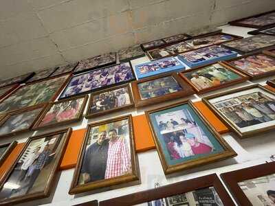 Puerto Nuevo Y A Veces Armando