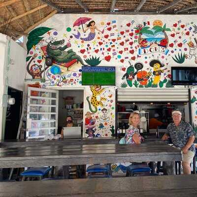 Dons Tacos & Burritos