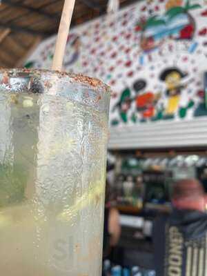 Dons Tacos & Burritos