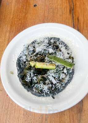 Yunaites Menjurjes Pueblerinos