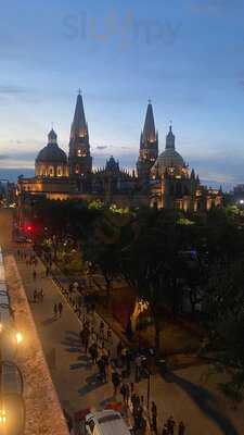 El Mariachi Cantina & Cocina